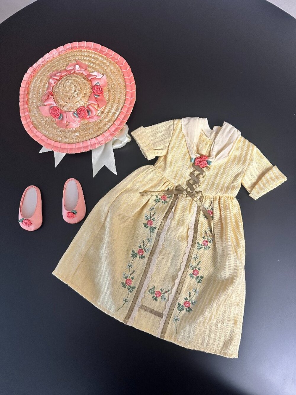 American Girl Felicity Merriman Tea Lesson Outfit